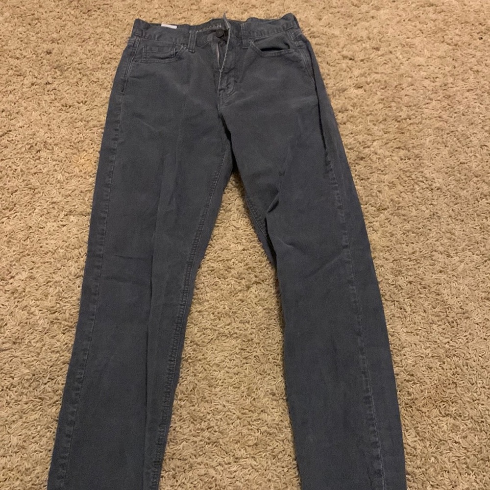 American Eagle Corduroy Mom Jean